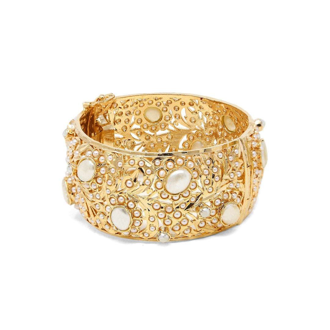 Chanel 22S Gold White Enamel Metal Interlocking CC Logo Arm Cuff Bracelet  Small | eBay